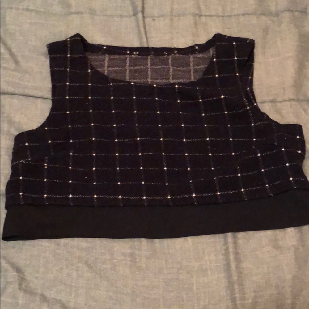 Crop top